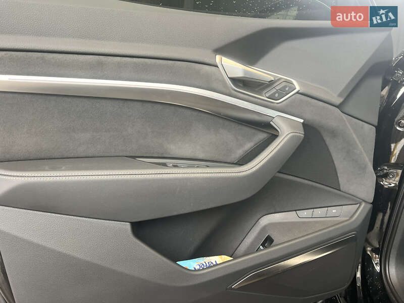 Внедорожник / Кроссовер Audi e-tron S 2021 в Василькове фото 21 Внедорожник / Кроссовер Audi e-tron S 2021 в Василькове