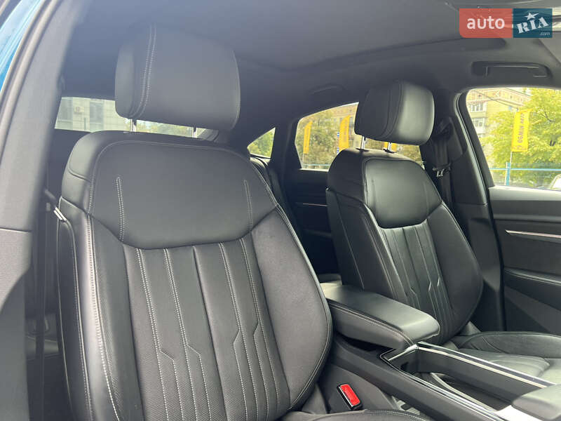 Внедорожник / Кроссовер Audi e-tron S 2021 в Киеве