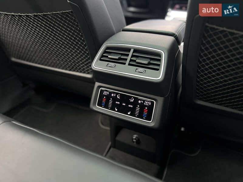 Внедорожник / Кроссовер Audi e-tron S 2021 в Киеве