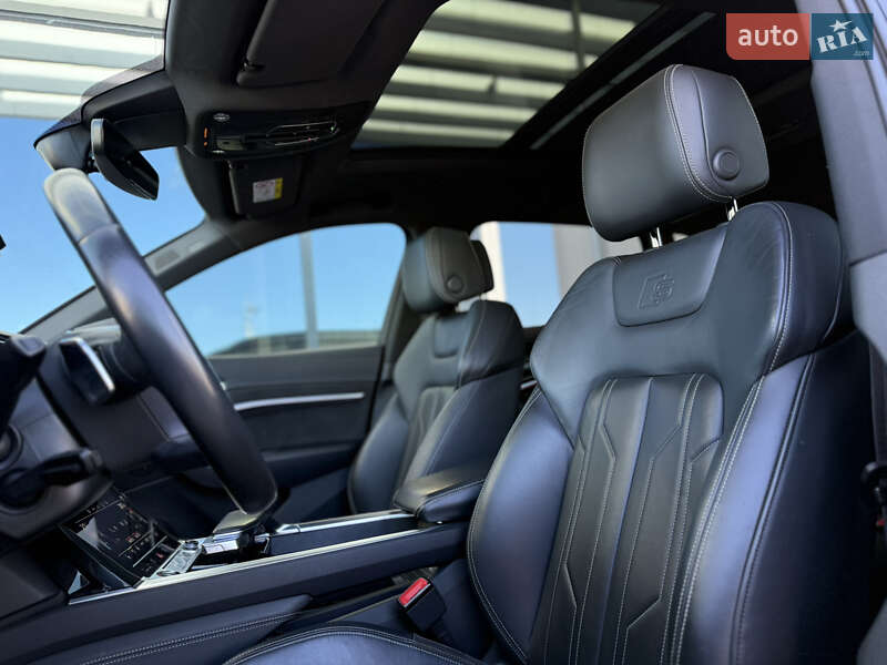 Внедорожник / Кроссовер Audi e-tron S 2020 в Хмельницком фото 31 Внедорожник / Кроссовер Audi e-tron S 2020 в Хмельницком