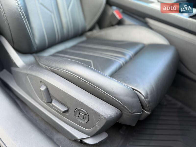 Внедорожник / Кроссовер Audi e-tron S 2020 в Хмельницком фото 43 Внедорожник / Кроссовер Audi e-tron S 2020 в Хмельницком