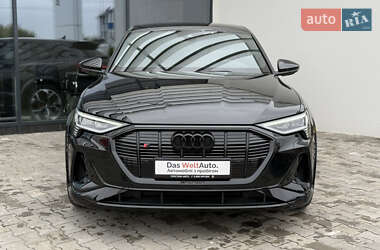 Внедорожник / Кроссовер Audi e-tron S 2022 в 