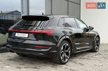 Внедорожник / Кроссовер Audi e-tron S 2022 в 