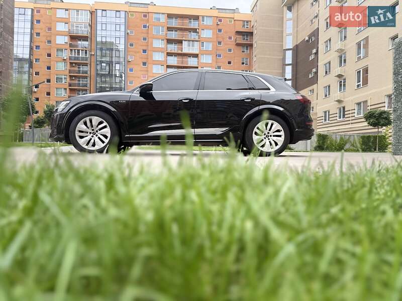 Внедорожник / Кроссовер Audi e-tron S 2021 в Черновцах фото 6 Внедорожник / Кроссовер Audi e-tron S 2021 в Черновцах