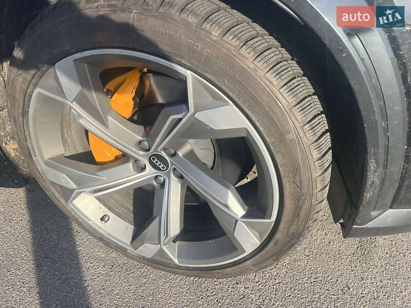 Внедорожник / Кроссовер Audi e-tron S 2021 в Василькове фото 59 Внедорожник / Кроссовер Audi e-tron S 2021 в Василькове
