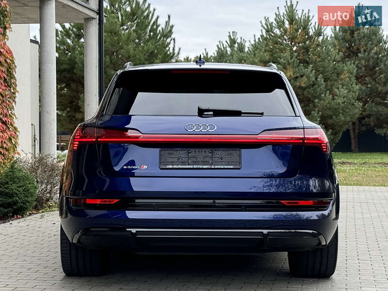 Позашляховик / Кросовер Audi e-tron S 2021 в Києві фото 39 Позашляховик / Кросовер Audi e-tron S 2021 в Києві