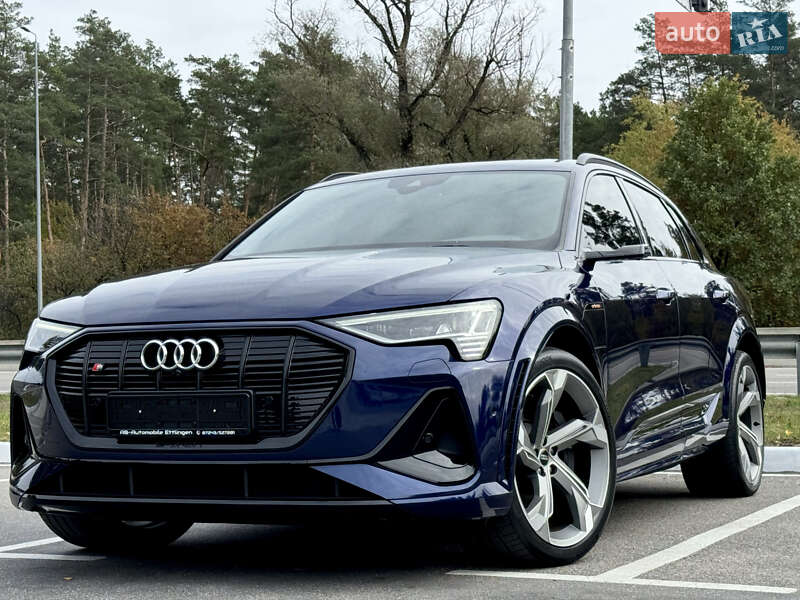 Позашляховик / Кросовер Audi e-tron S 2021 в Києві фото 134 Позашляховик / Кросовер Audi e-tron S 2021 в Києві