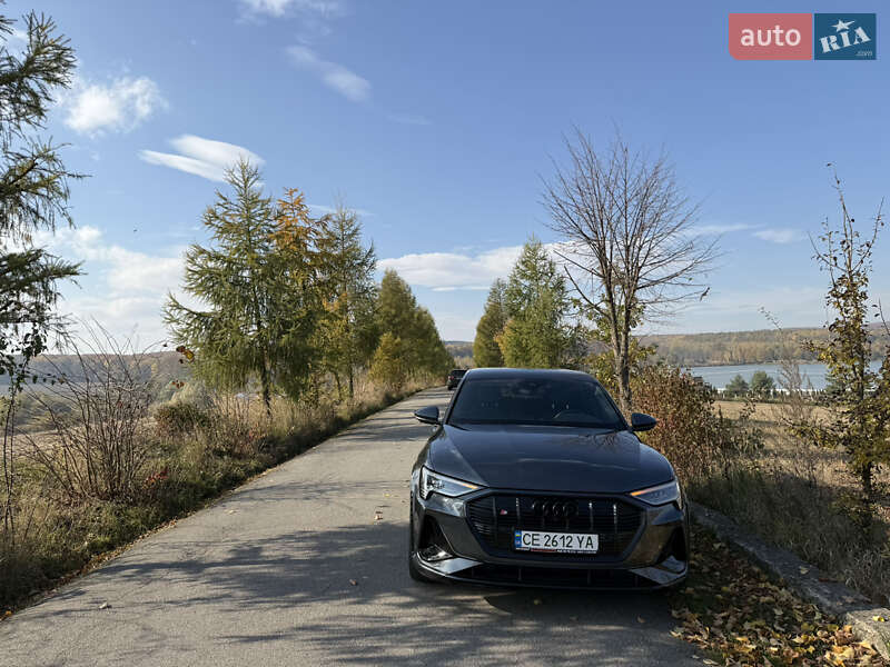 Внедорожник / Кроссовер Audi e-tron S 2022 в Черновцах фото 36 Внедорожник / Кроссовер Audi e-tron S 2022 в Черновцах