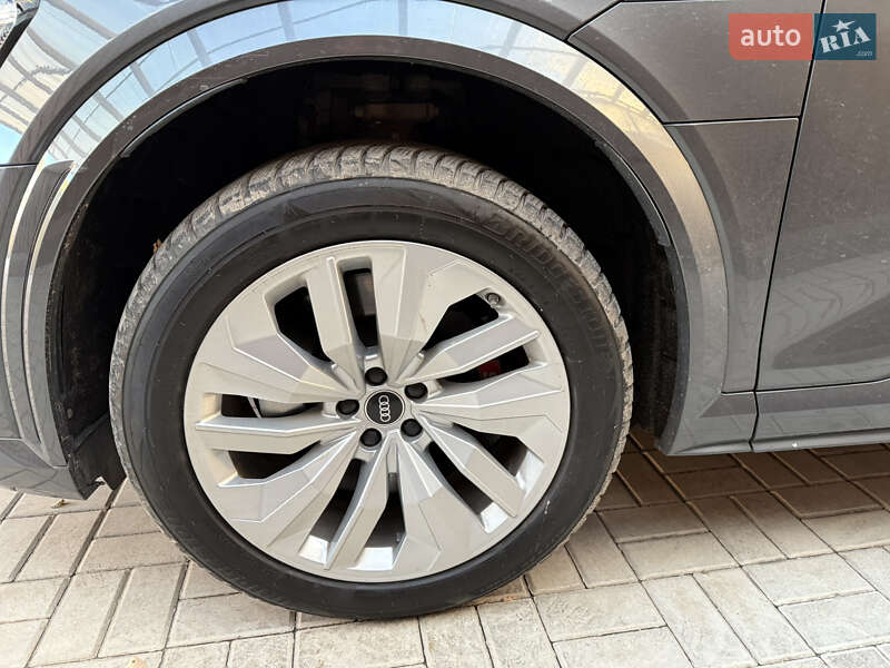 Внедорожник / Кроссовер Audi e-tron S 2022 в Днепре