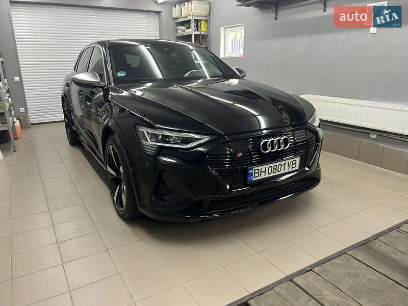 Внедорожник / Кроссовер Audi e-tron S 2022 в Одессе фото 2 Внедорожник / Кроссовер Audi e-tron S 2022 в Одессе