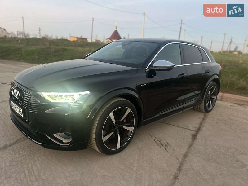 Внедорожник / Кроссовер Audi e-tron S 2022 в Одессе фото 47 Внедорожник / Кроссовер Audi e-tron S 2022 в Одессе