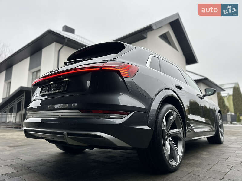 Внедорожник / Кроссовер Audi e-tron S 2022 в Луцке фото 6 Внедорожник / Кроссовер Audi e-tron S 2022 в Луцке