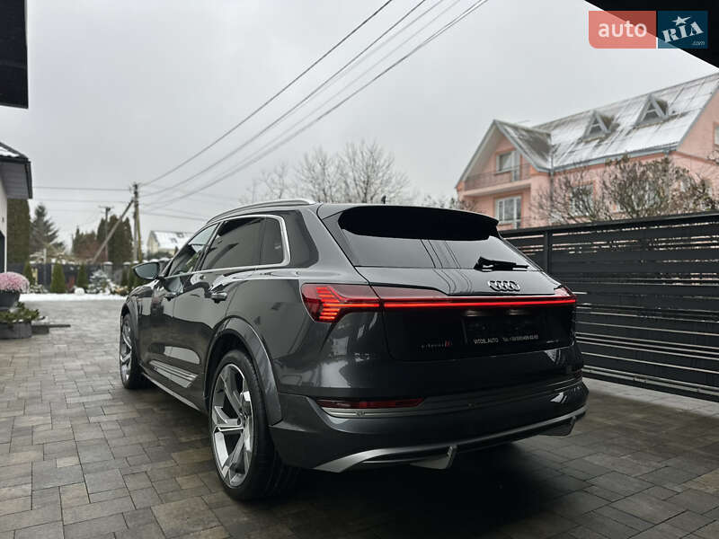 Внедорожник / Кроссовер Audi e-tron S 2022 в Луцке фото 10 Внедорожник / Кроссовер Audi e-tron S 2022 в Луцке