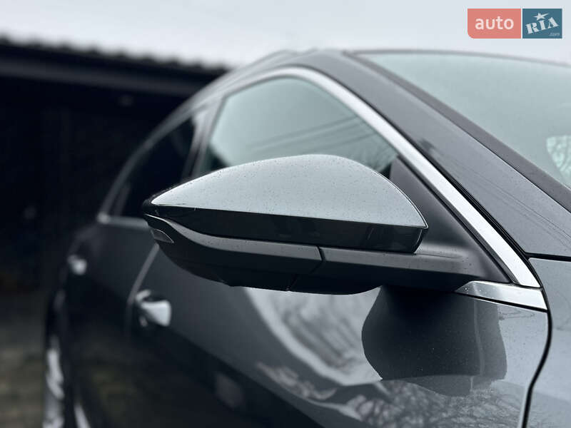 Внедорожник / Кроссовер Audi e-tron S 2022 в Луцке фото 21 Внедорожник / Кроссовер Audi e-tron S 2022 в Луцке