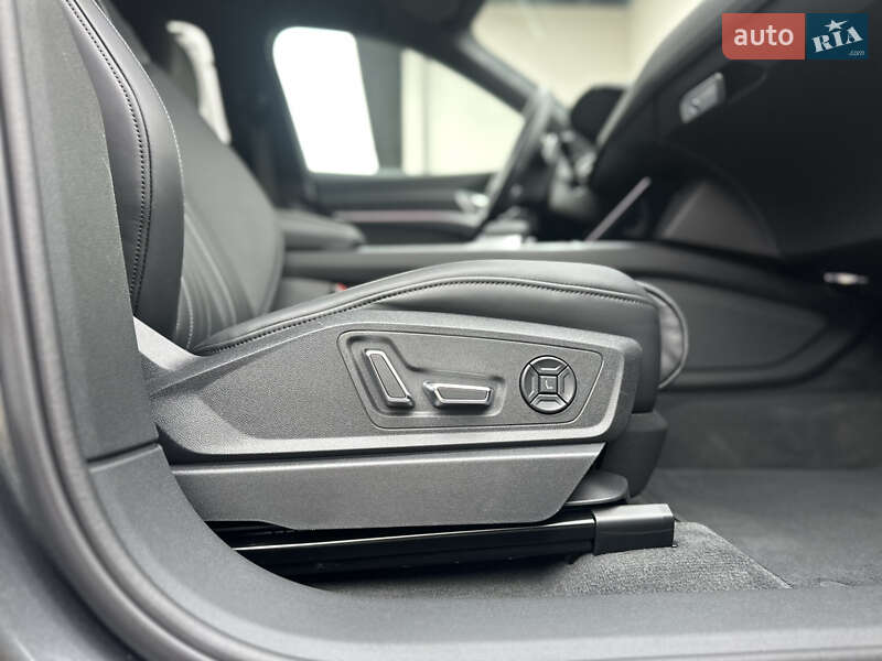 Позашляховик / Кросовер Audi e-tron S 2022 в Луцьку