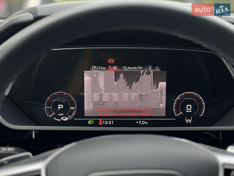 Позашляховик / Кросовер Audi e-tron S 2022 в Луцьку