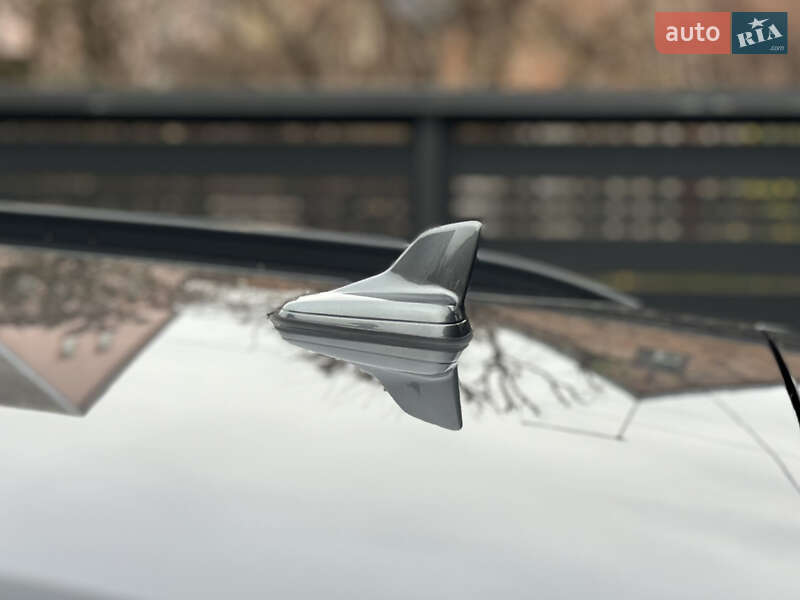 Позашляховик / Кросовер Audi e-tron S 2022 в Луцьку