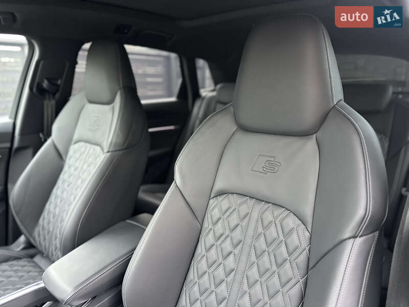 Позашляховик / Кросовер Audi e-tron S 2022 в Луцьку