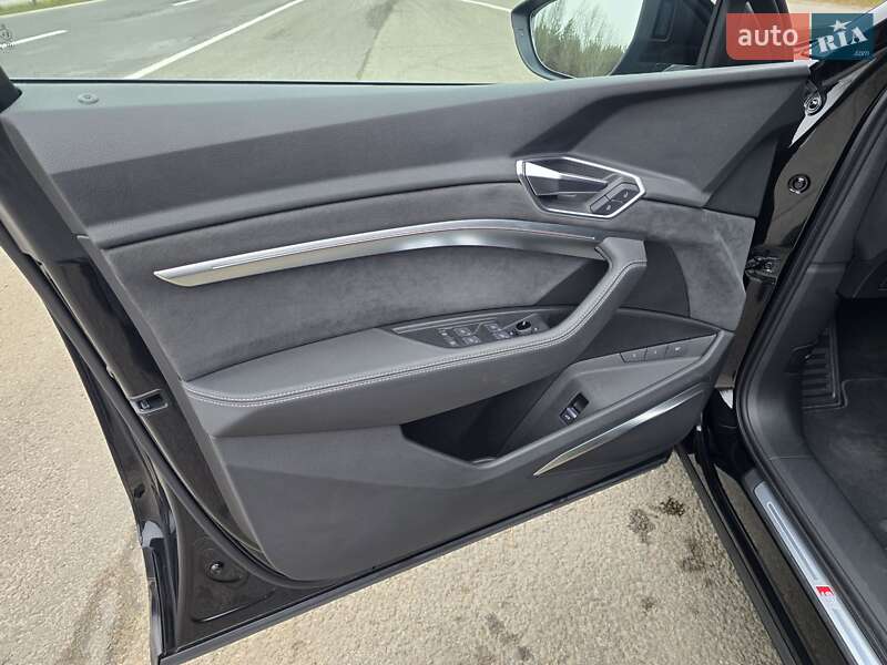 Внедорожник / Кроссовер Audi e-tron S 2022 в Ковеле фото 49 Внедорожник / Кроссовер Audi e-tron S 2022 в Ковеле