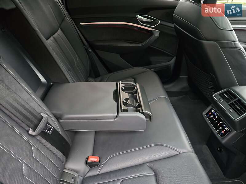 Внедорожник / Кроссовер Audi e-tron S 2022 в Ковеле фото 81 Внедорожник / Кроссовер Audi e-tron S 2022 в Ковеле