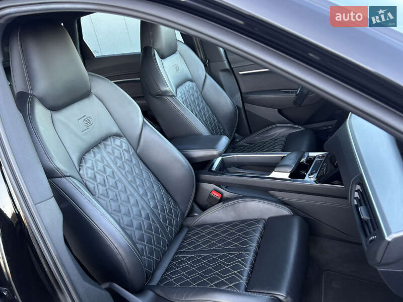 Внедорожник / Кроссовер Audi e-tron S 2021 в Львове фото 70 Внедорожник / Кроссовер Audi e-tron S 2021 в Львове