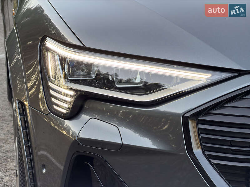 Внедорожник / Кроссовер Audi e-tron S 2022 в Ковеле фото 27 Внедорожник / Кроссовер Audi e-tron S 2022 в Ковеле
