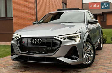 Внедорожник / Кроссовер Audi e-tron S 2022 в Киеве