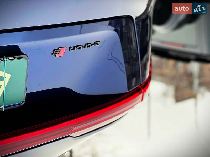 Внедорожник / Кроссовер Audi e-tron S 2021 в Киеве
