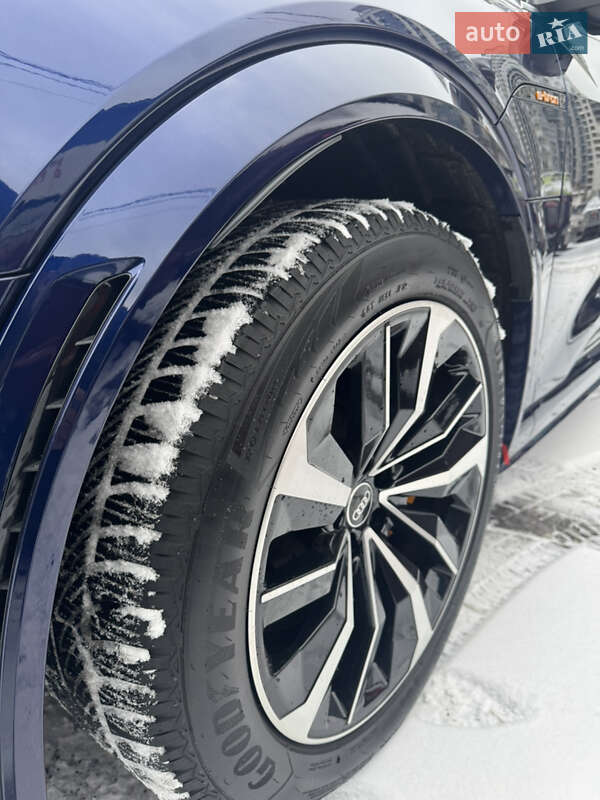 Внедорожник / Кроссовер Audi e-tron S 2022 в Киеве фото 10 Внедорожник / Кроссовер Audi e-tron S 2022 в Киеве