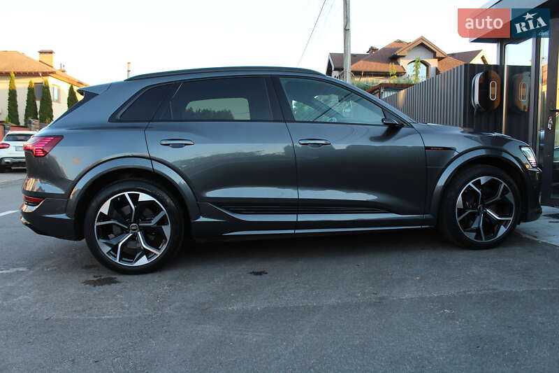 Внедорожник / Кроссовер Audi e-tron S 2022 в Киеве фото 7 Внедорожник / Кроссовер Audi e-tron S 2022 в Киеве