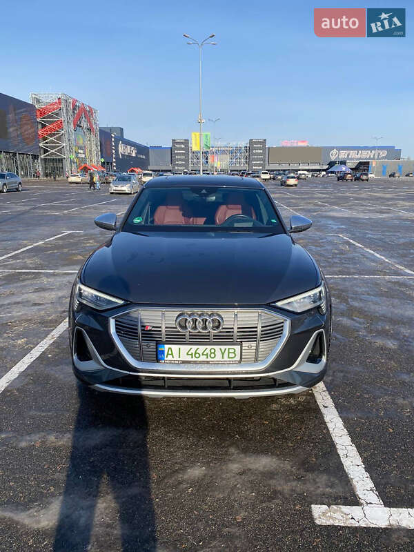 Внедорожник / Кроссовер Audi e-tron S 2021 в Киеве фото 3 Внедорожник / Кроссовер Audi e-tron S 2021 в Киеве