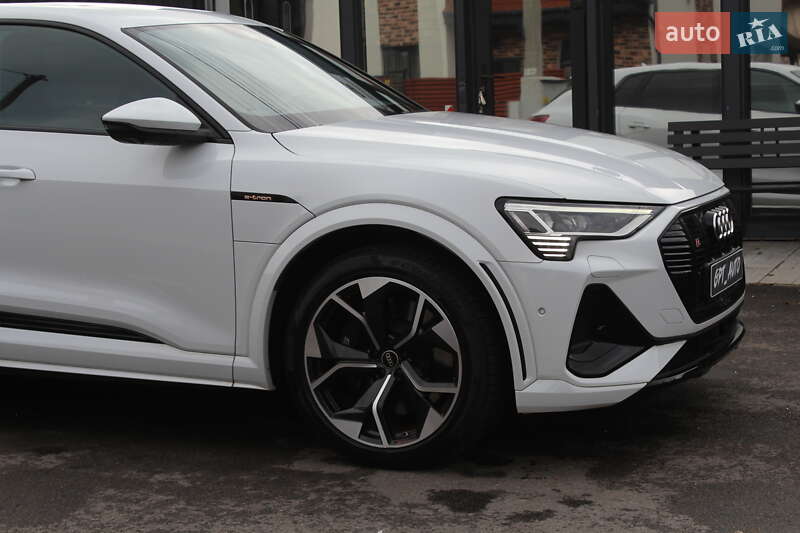 Внедорожник / Кроссовер Audi e-tron S 2021 в Киеве фото 4 Внедорожник / Кроссовер Audi e-tron S 2021 в Киеве