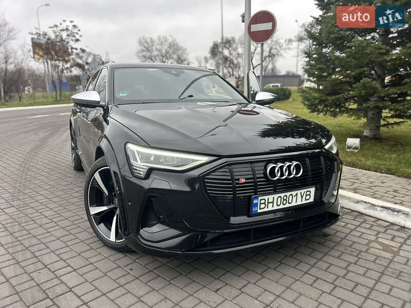 Внедорожник / Кроссовер Audi e-tron S 2022 в Одессе