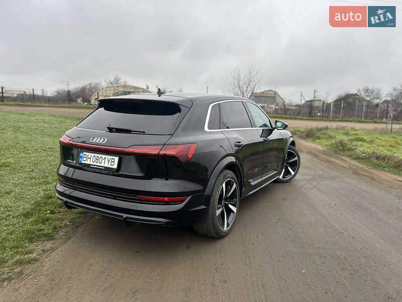 Внедорожник / Кроссовер Audi e-tron S 2022 в Одессе