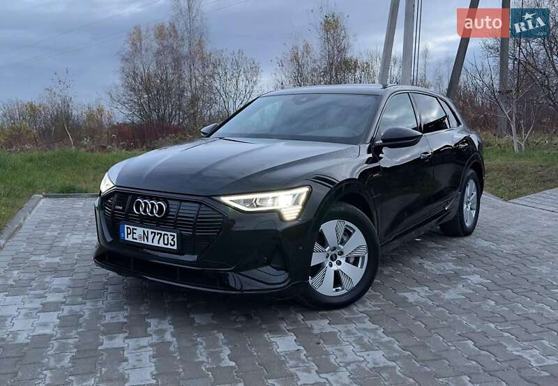 Внедорожник / Кроссовер Audi e-tron S 2021 в Львове