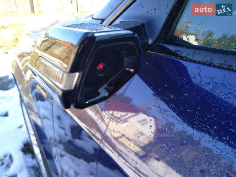 Внедорожник / Кроссовер Audi e-tron S 2022 в Киеве