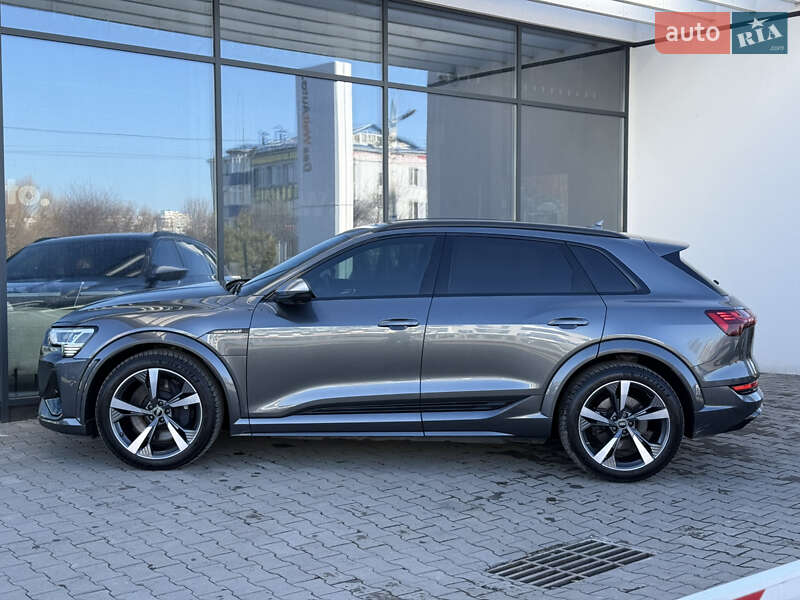 Внедорожник / Кроссовер Audi e-tron S 2020 в Хмельницком