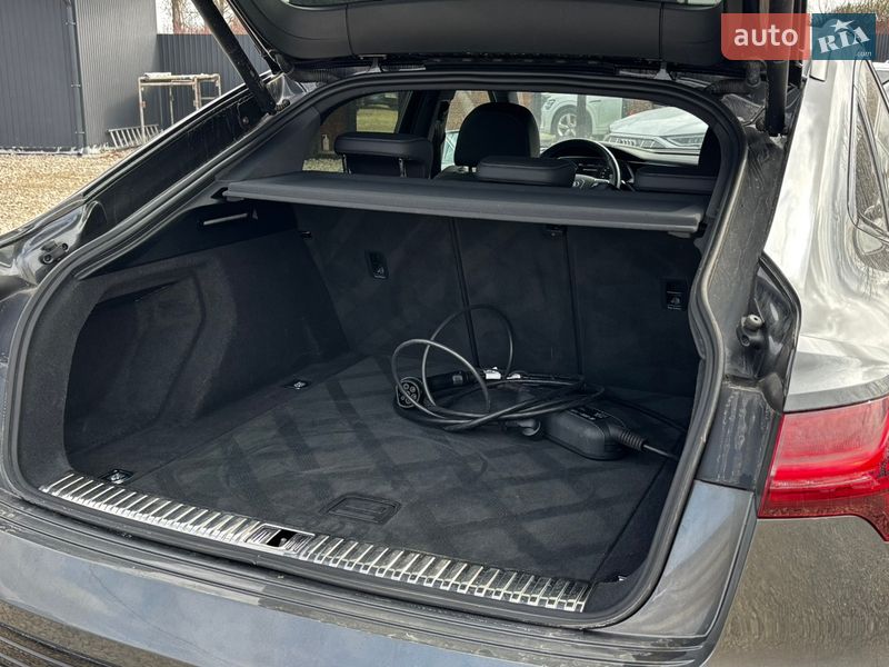 Позашляховик / Кросовер Audi e-tron S 2021 в Львові