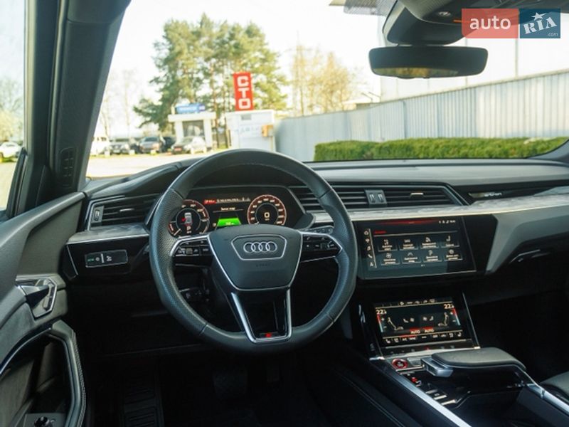 Внедорожник / Кроссовер Audi e-tron S 2022 в Черновцах