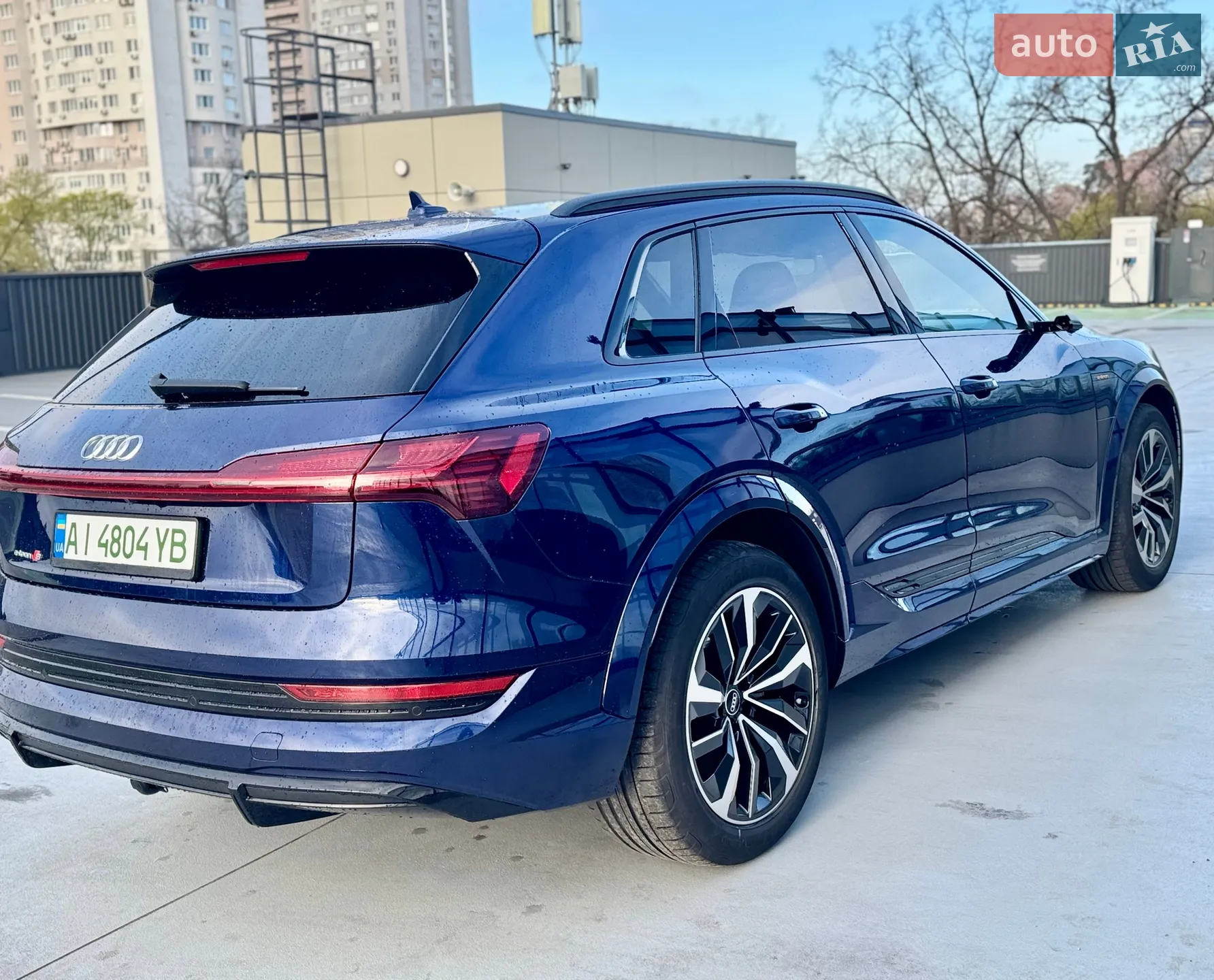 2022 Audi e-tron S - мініатюра 30