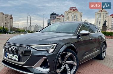 Внедорожник / Кроссовер Audi e-tron S 2021 в Киеве