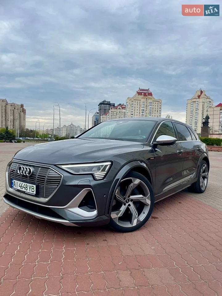 2021 Audi e-tron S - мініатюра 33