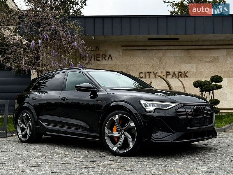Внедорожник / Кроссовер Audi e-tron S 2022 в Львове фото 2 Внедорожник / Кроссовер Audi e-tron S 2022 в Львове