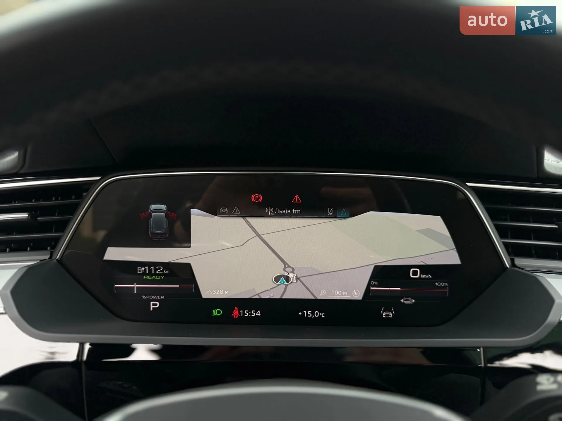 2022 Audi e-tron S - мініатюра 39