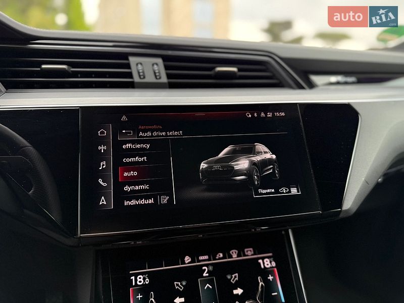 Внедорожник / Кроссовер Audi e-tron S 2022 в Львове фото 50 Внедорожник / Кроссовер Audi e-tron S 2022 в Львове