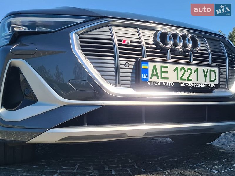 Внедорожник / Кроссовер Audi e-tron S 2022 в Днепре