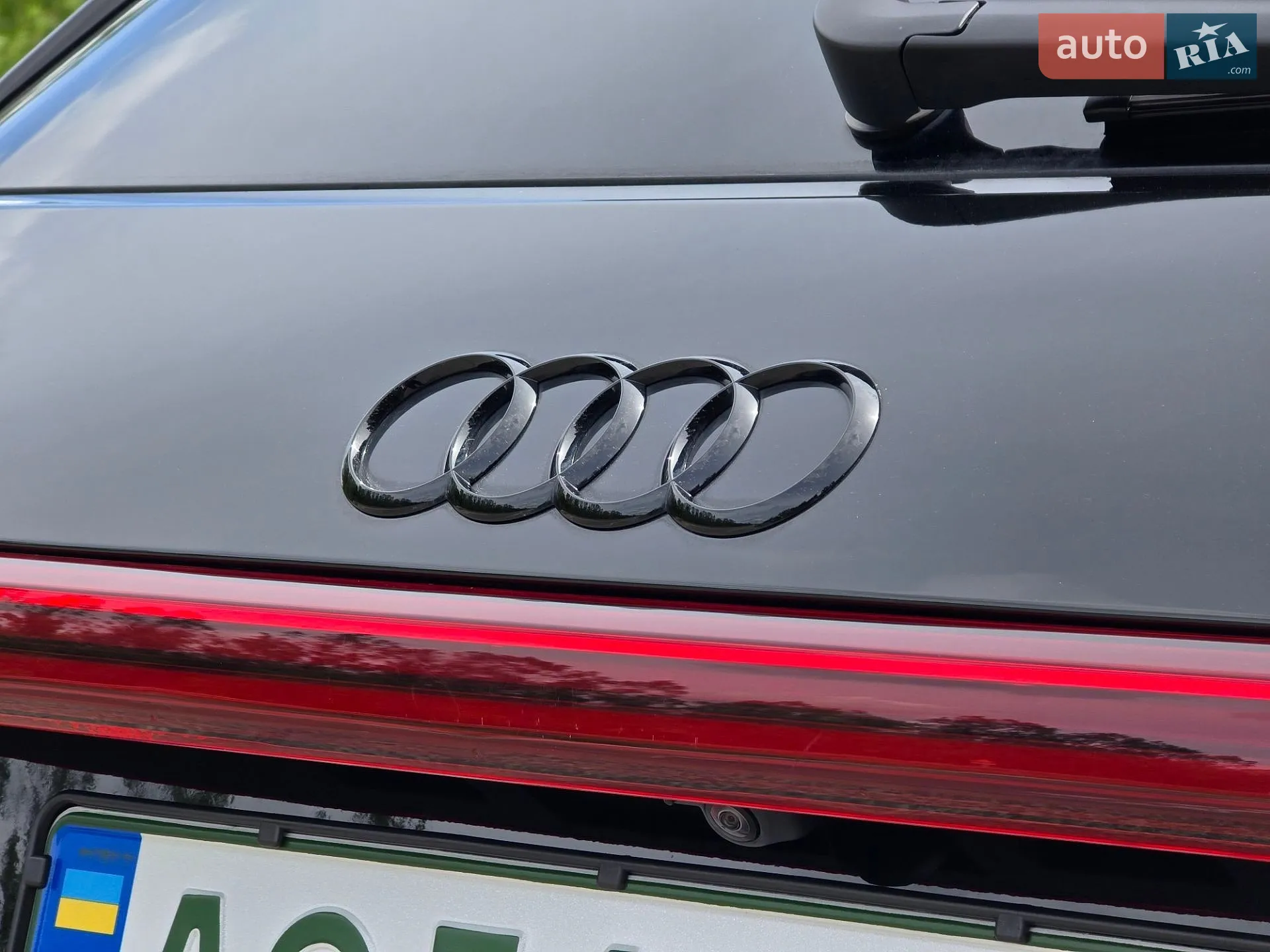 2022 Audi e-tron S - мініатюра 42