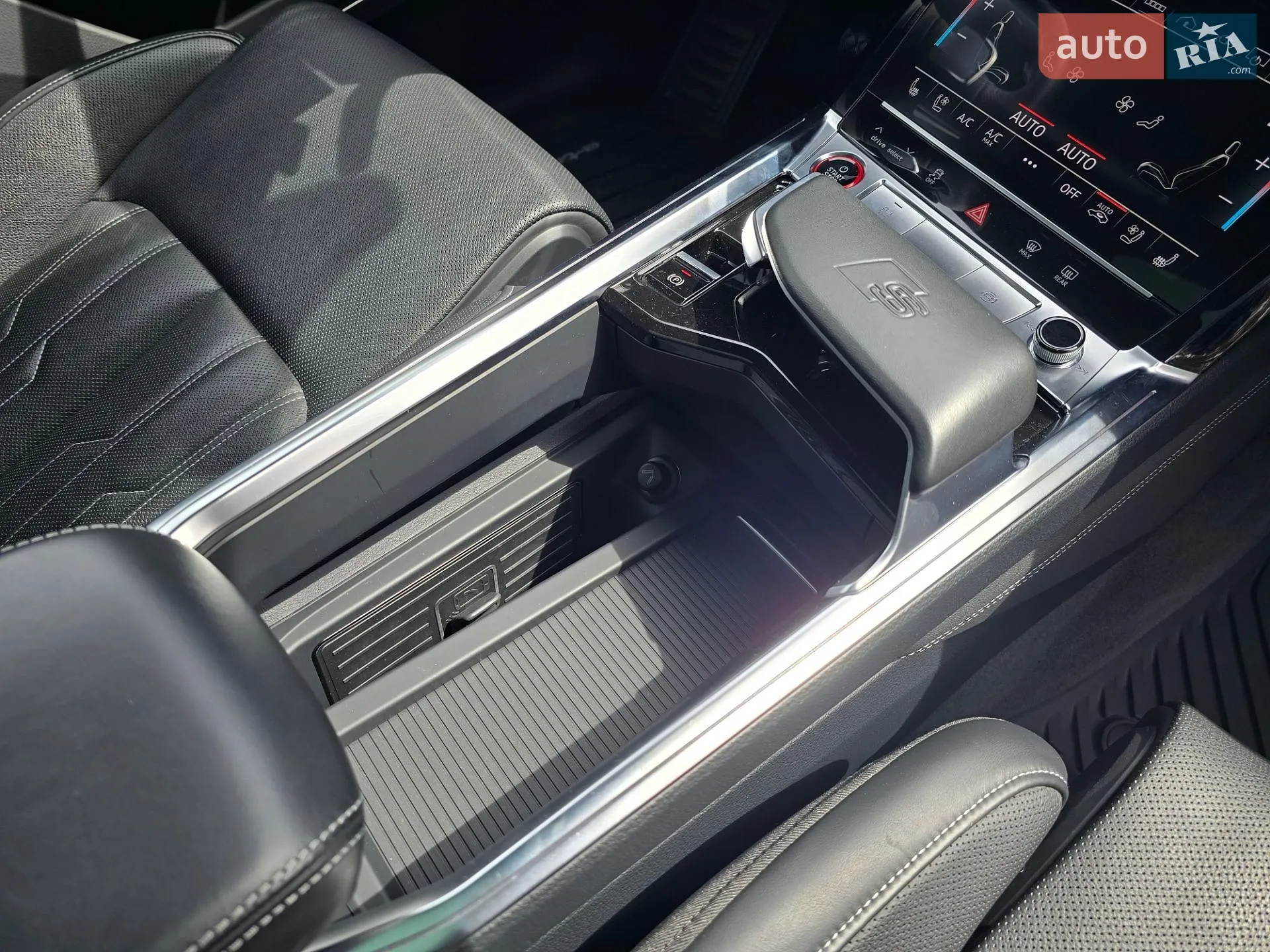 2022 Audi e-tron S - мініатюра 87
