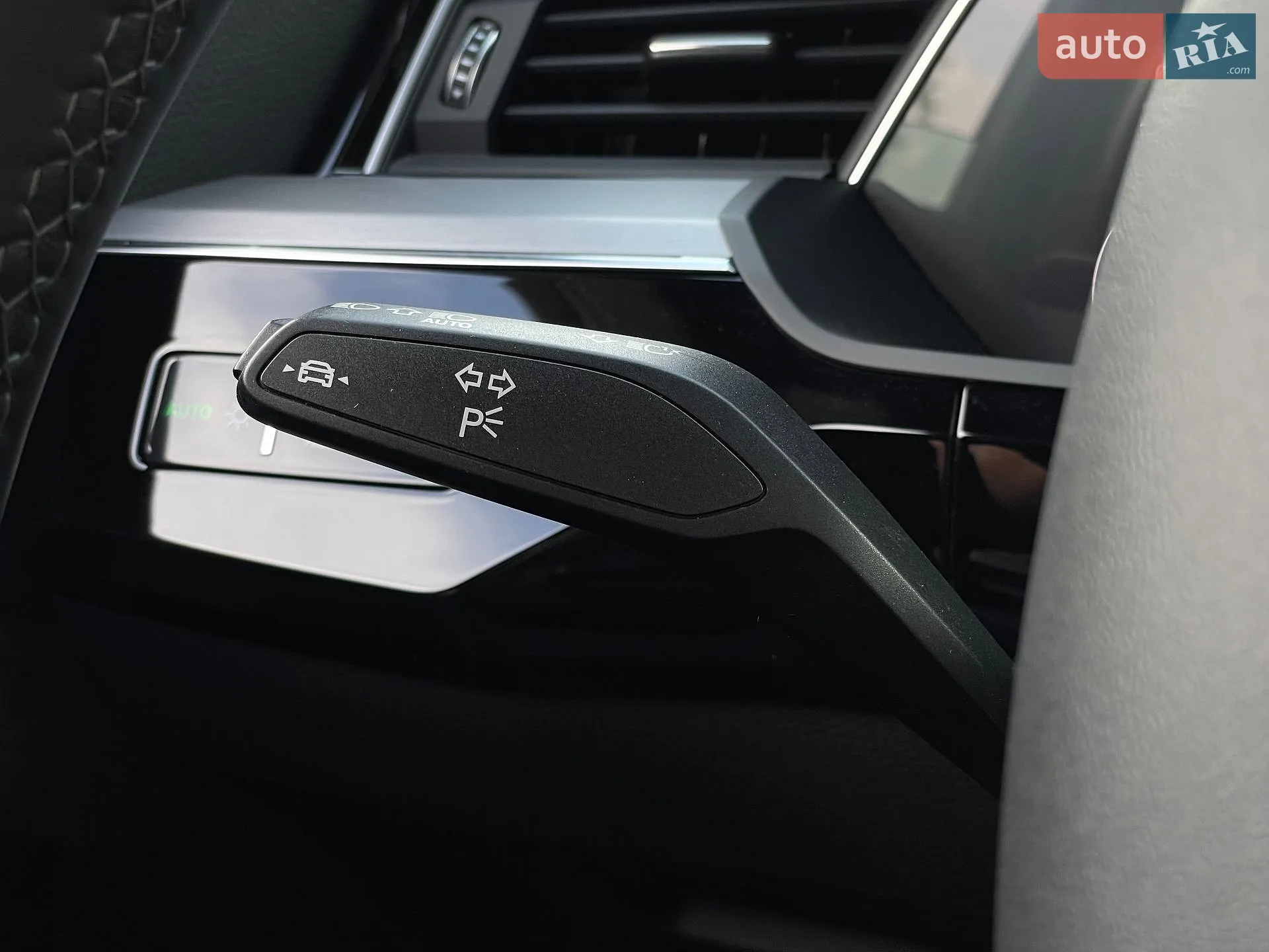 2022 Audi e-tron S - мініатюра 56