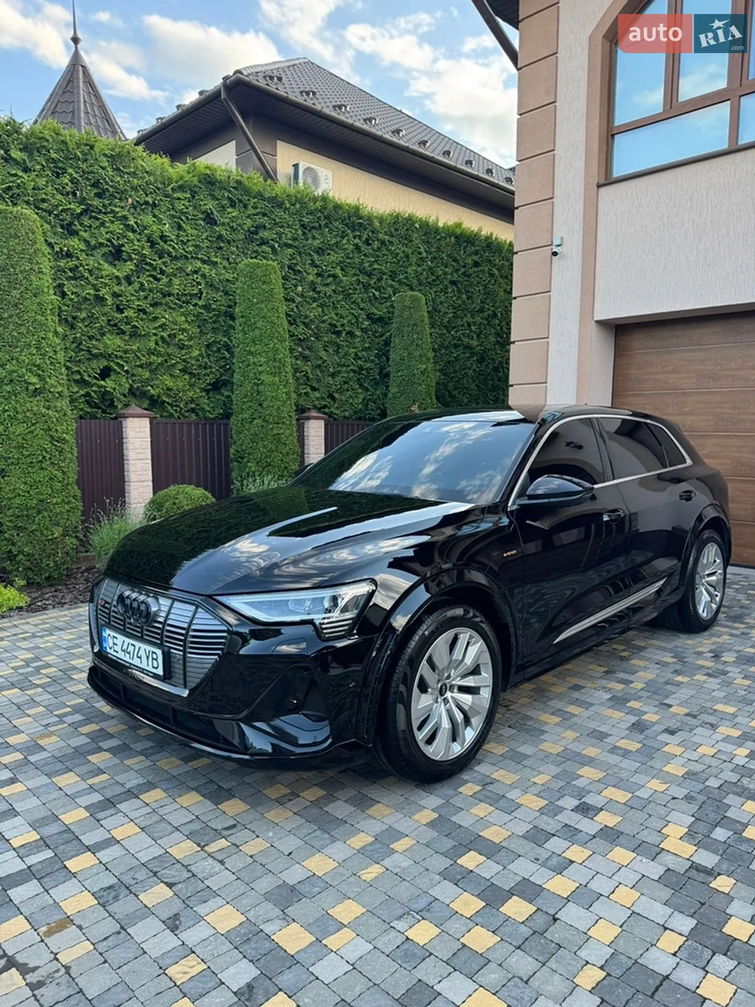 2021 Audi e-tron S - мініатюра 9